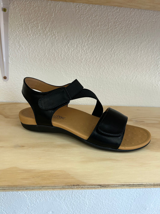 Arch support sandals