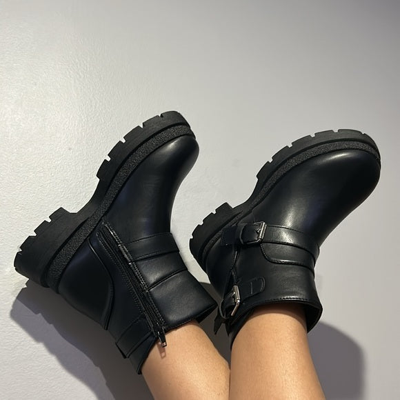 Chunky moto Boots