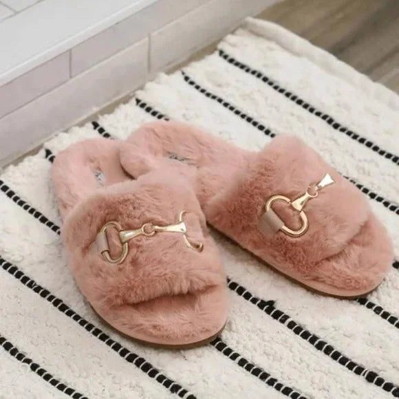 Pink faux fur slippers