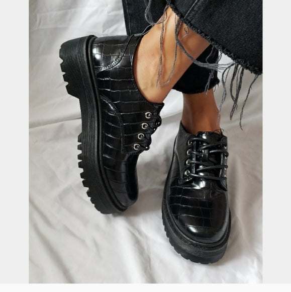 Black croc lace up loafers